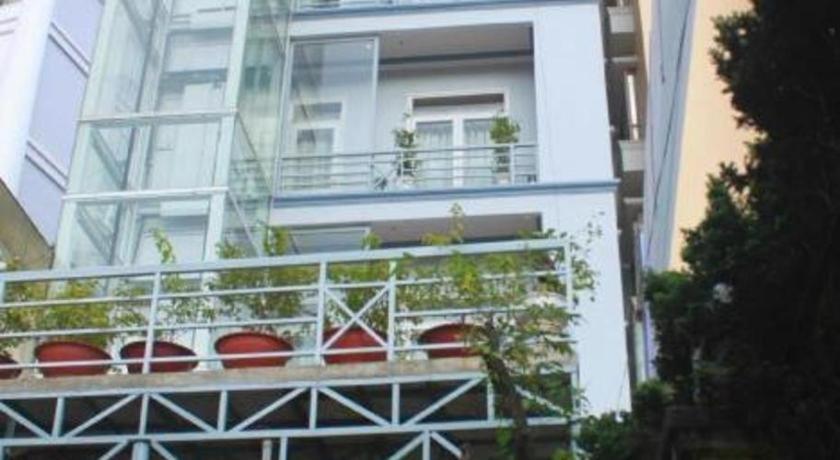โกลด์ไนท์ โฮเทล Hotel ดาลัด ภายนอก รูปภาพ